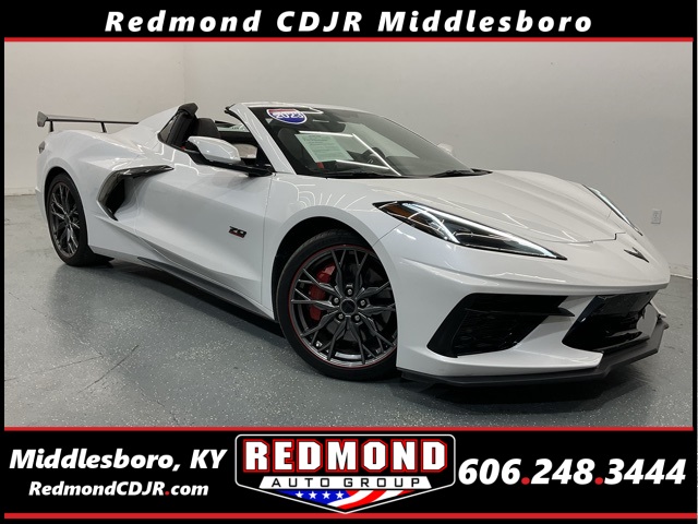 Used 2023 White Chevrolet Stingray image 1