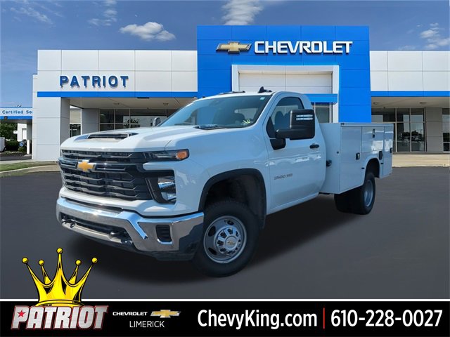 2025 Chevrolet Silverado 3500HD Work Truck's photo