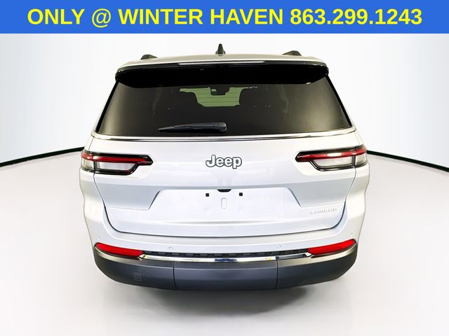 2025 Jeep Grand Cherokee Laredo X photo 3