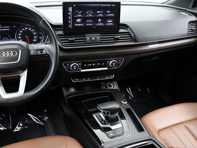 2021 Audi Q5 Premium photo 10