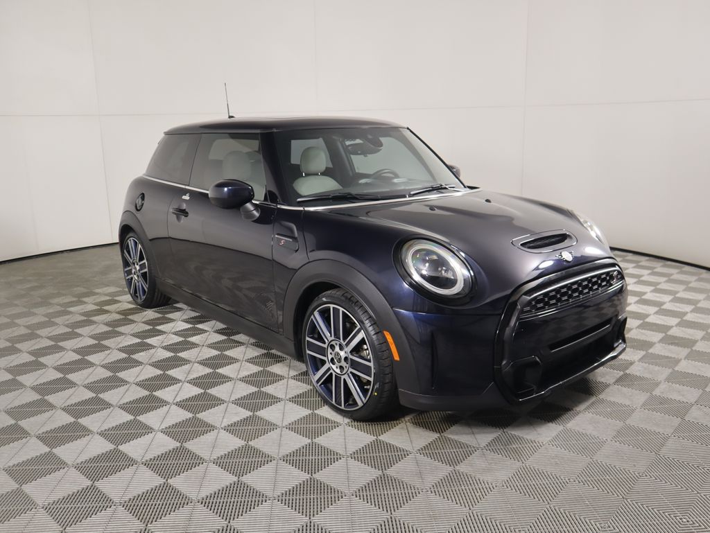2022 Mini Countryman S ALL4 photo 2