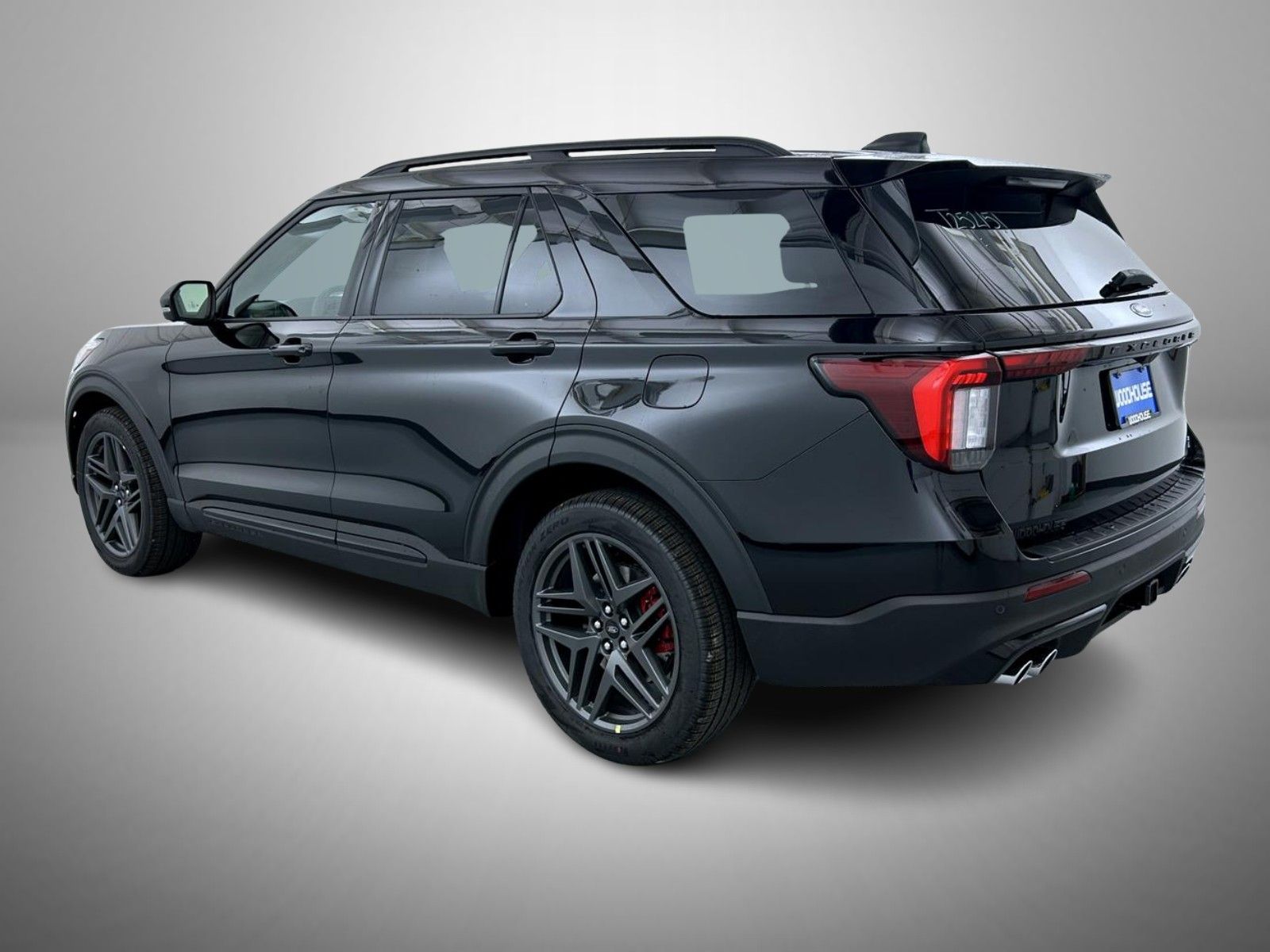 2025 Ford Explorer ST photo 2