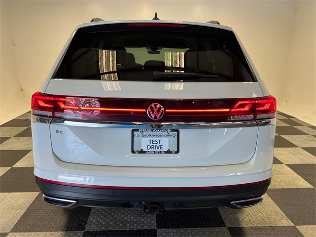 2024 Volkswagen Atlas SE Technology photo 4