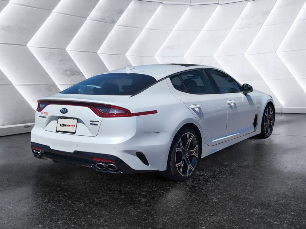 2019 Kia Stinger GT2 photo 4