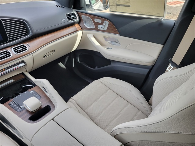 2026 Mercedes Benz GLE 450 4MATIC photo 14