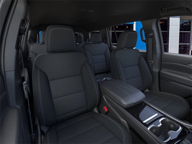 2025 Chevrolet Traverse photo 15