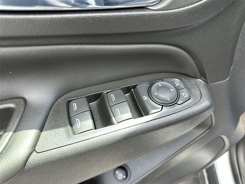 2022 Chevrolet Equinox LT photo 13