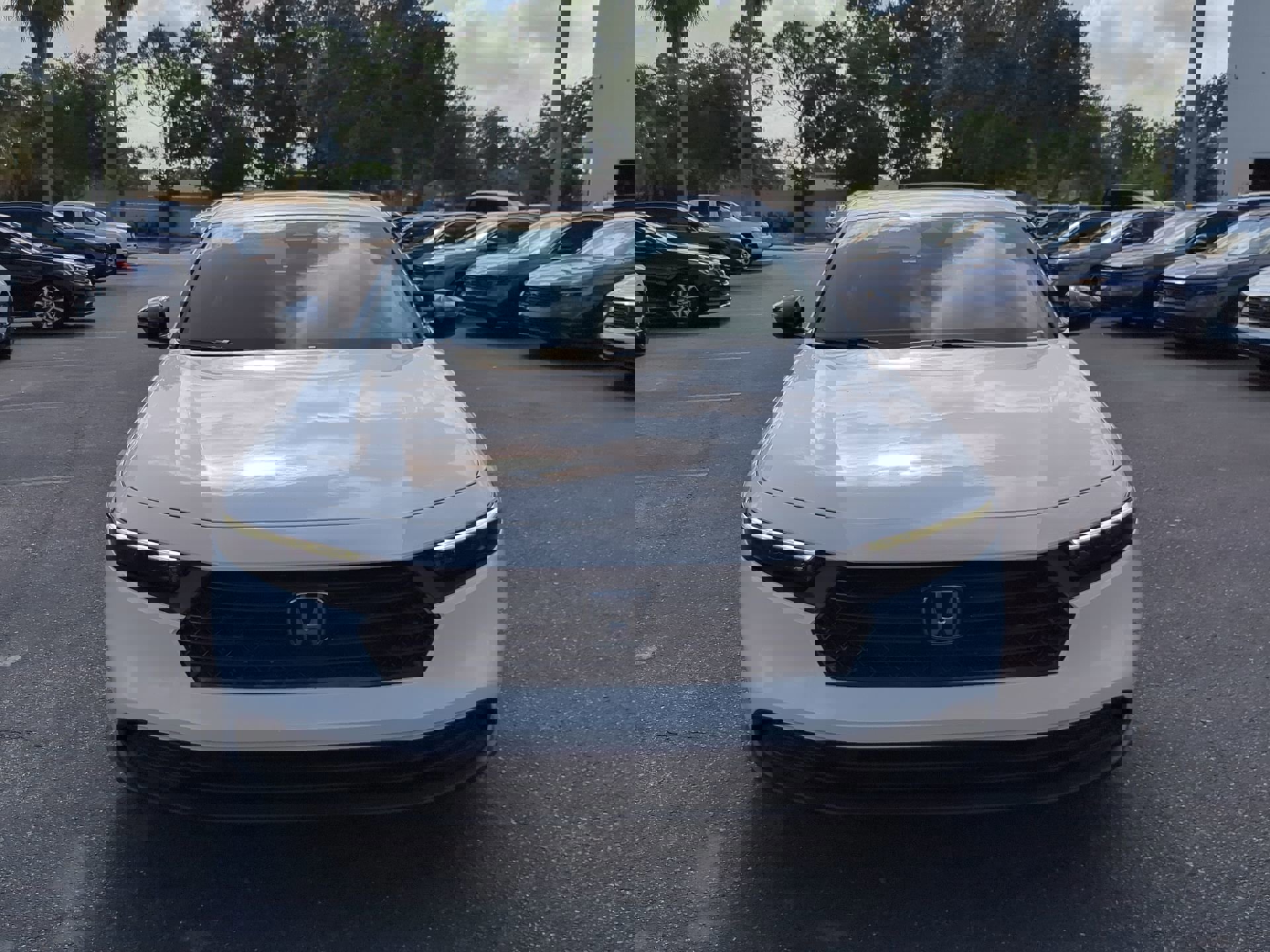 2025 Honda Accord Hybrid Sport photo 3