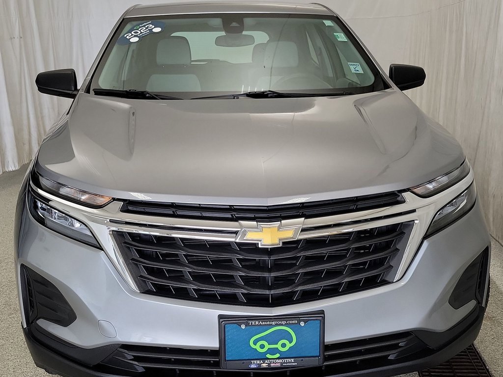 2023 Chevrolet Equinox LS photo 4
