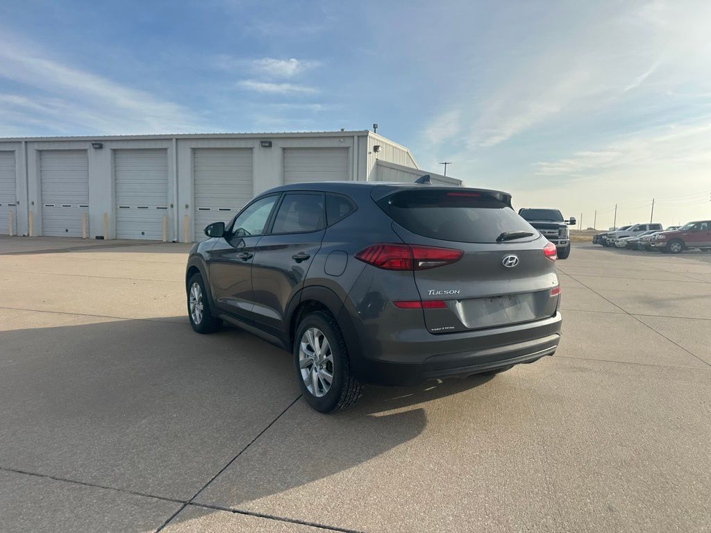 2019 Hyundai Tucson SE photo 2