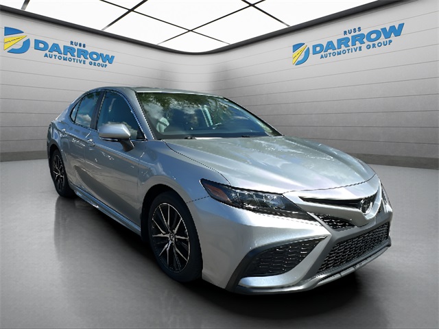 2024 Toyota Camry SE photo 7