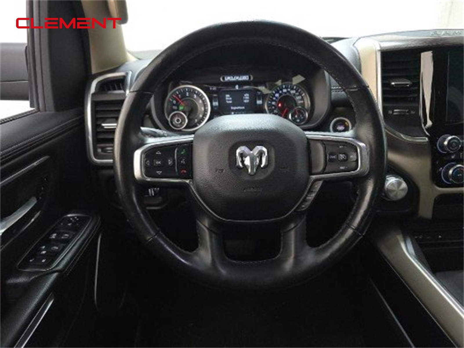 2019 Ram 1500 Laramie photo 3