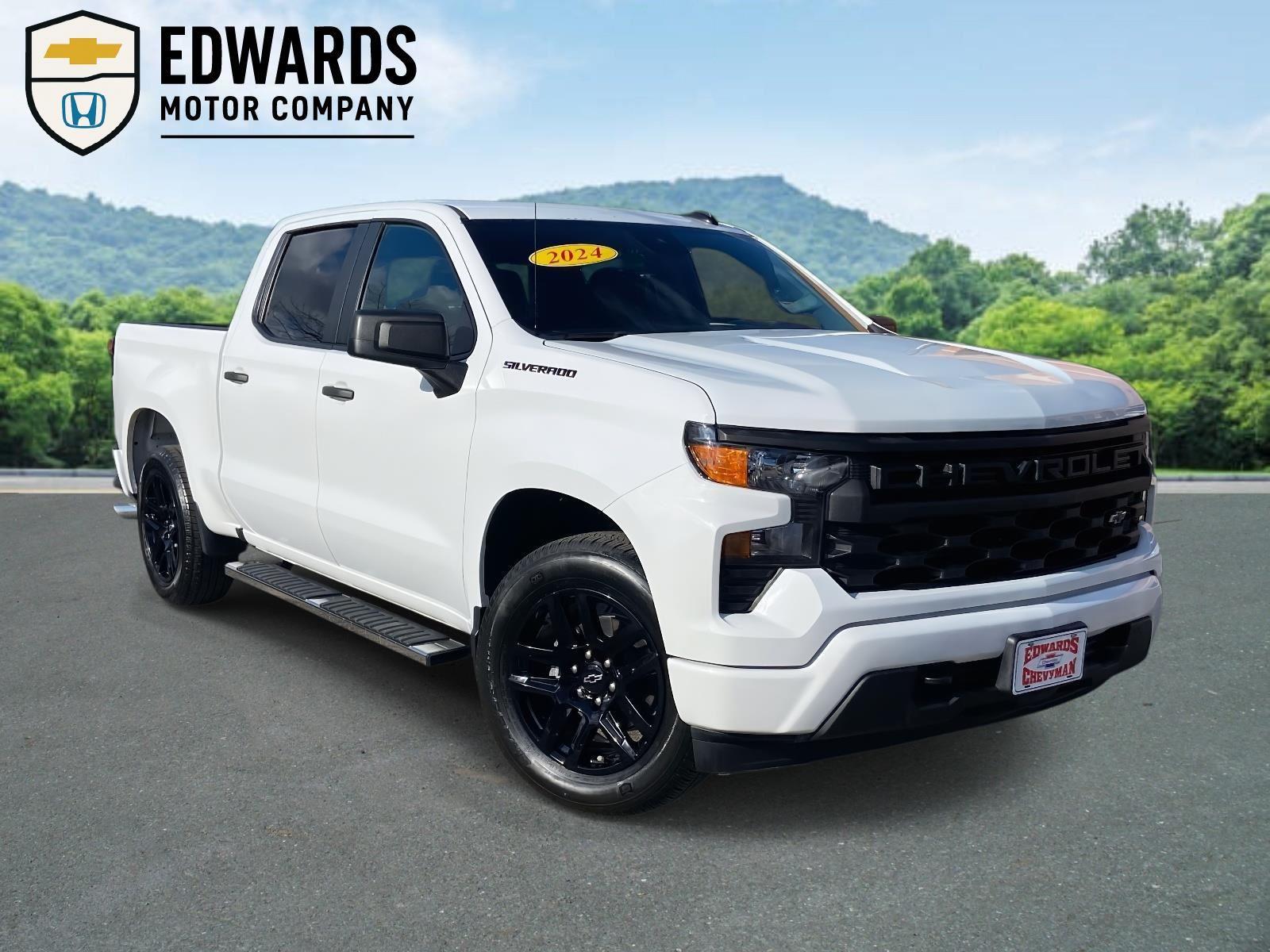 2024 Chevrolet Silverado 1500 Custom's photo