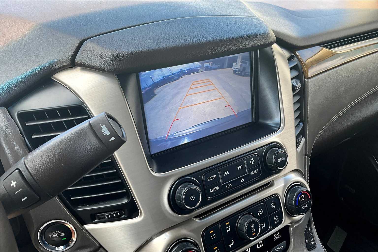 2017 Gmc Yukon Denali photo 26