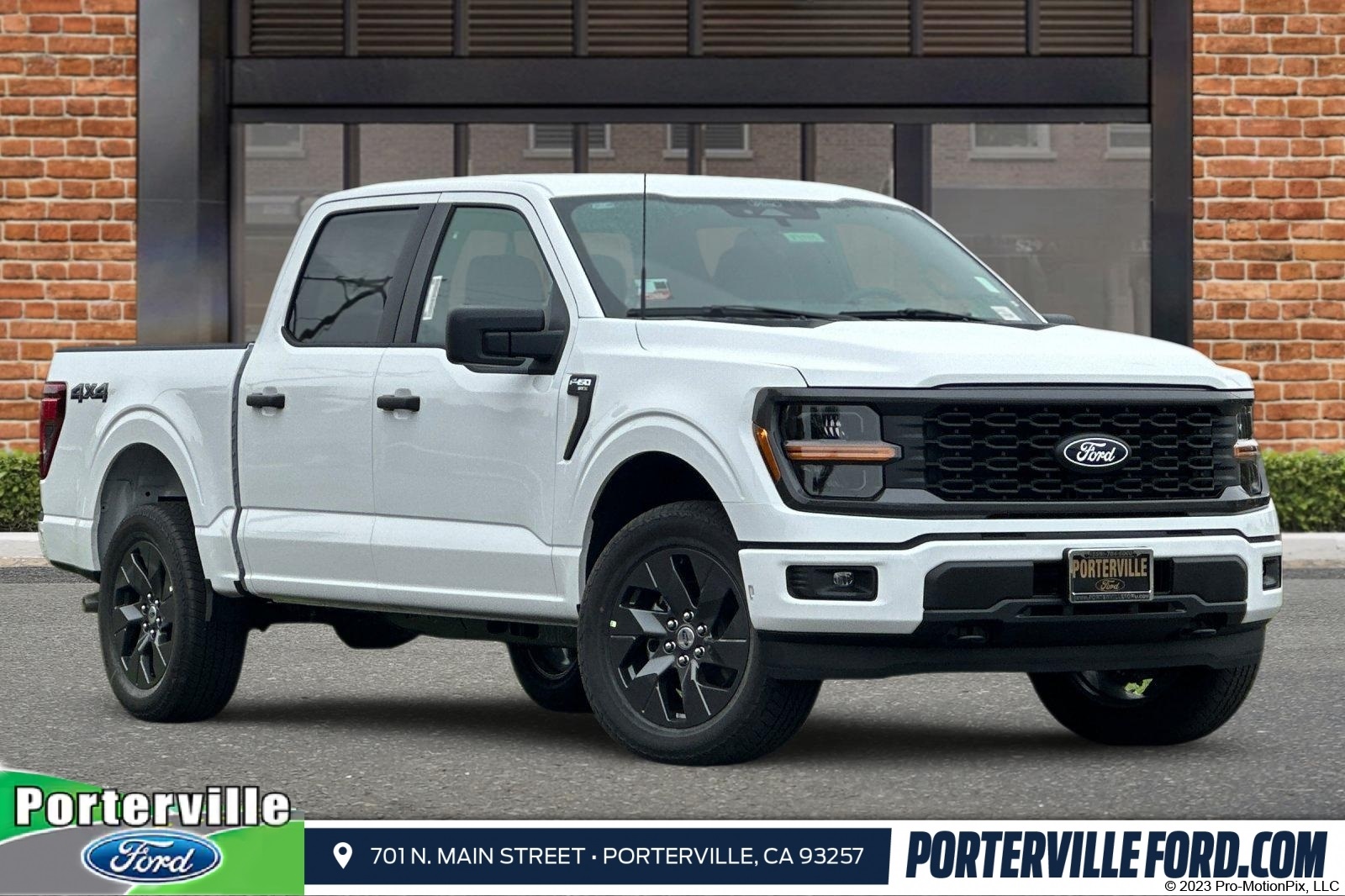 2025 Ford F-150 STX's photo