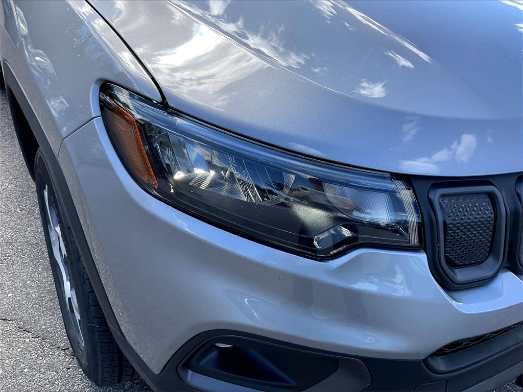 2022 Jeep Compass Trailhawk photo 26