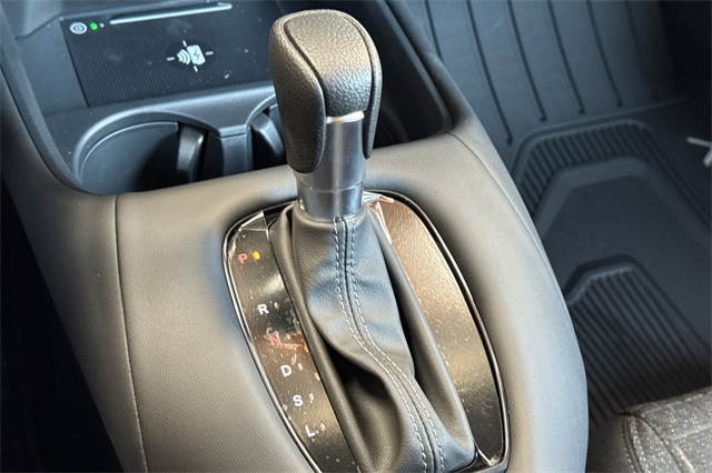 2026 Honda HR-V LX photo 13
