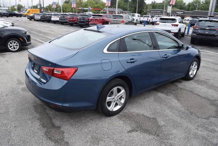 2024 Chevrolet Malibu 1LT photo 7