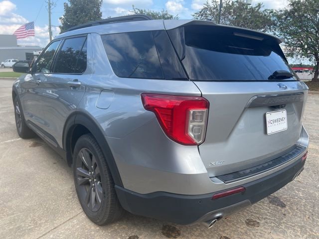 2024 Ford Explorer XLT photo 3