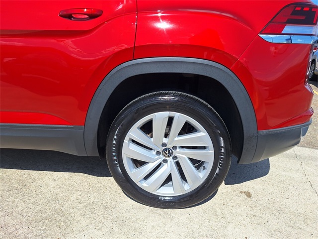 2023 Volkswagen Atlas Cross Sport SE Technology photo 18
