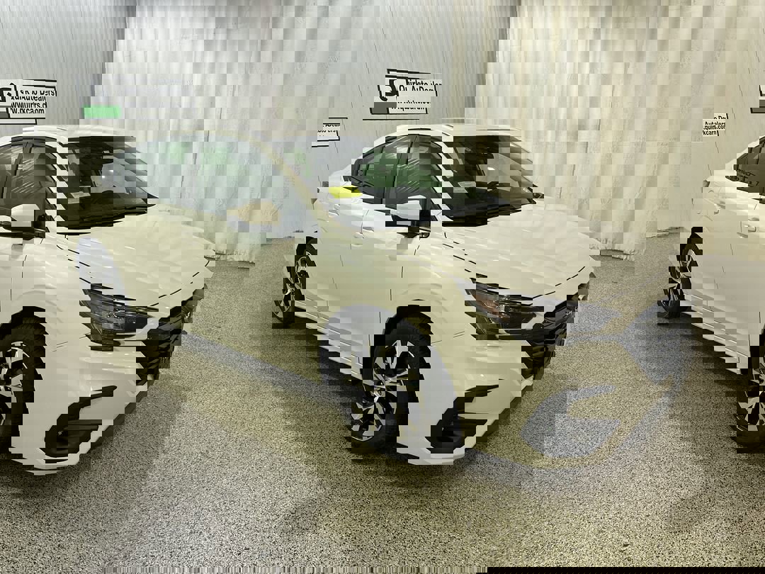 2025 Subaru Legacy Premium's photo