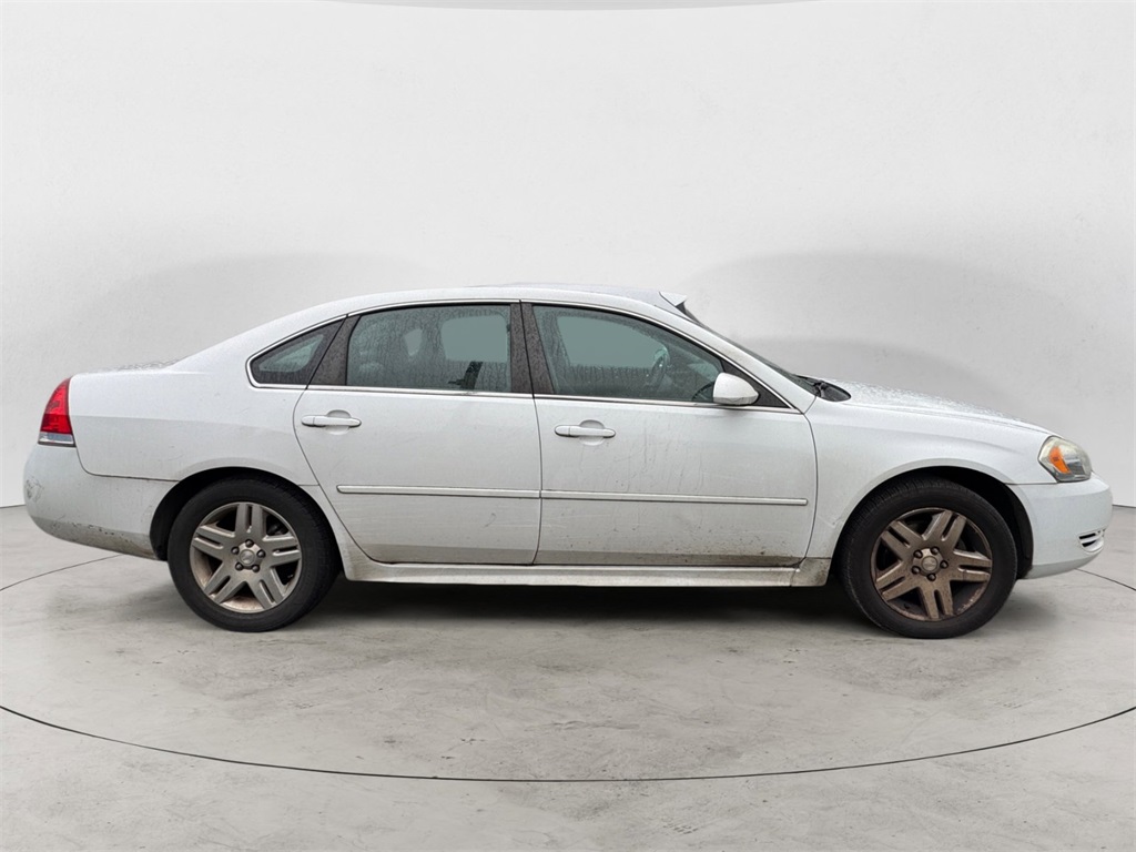 2013 Chevrolet Impala Fleet photo 2