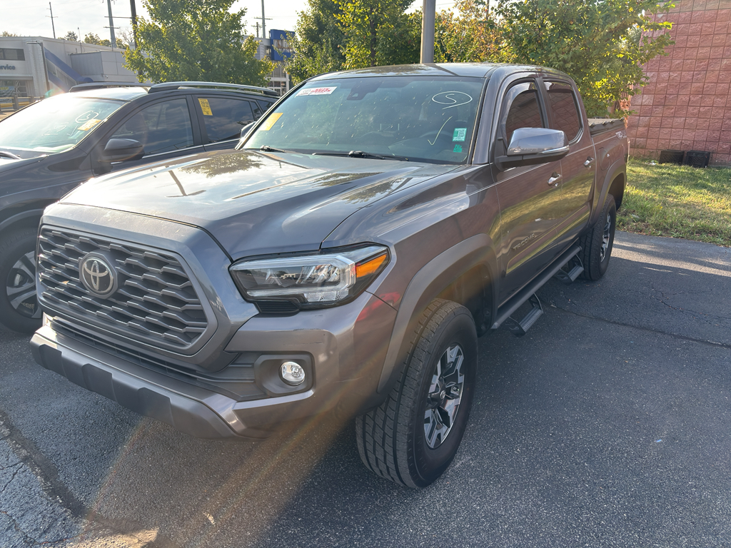 2021 Toyota Tacoma TRD 4x4 photo 3