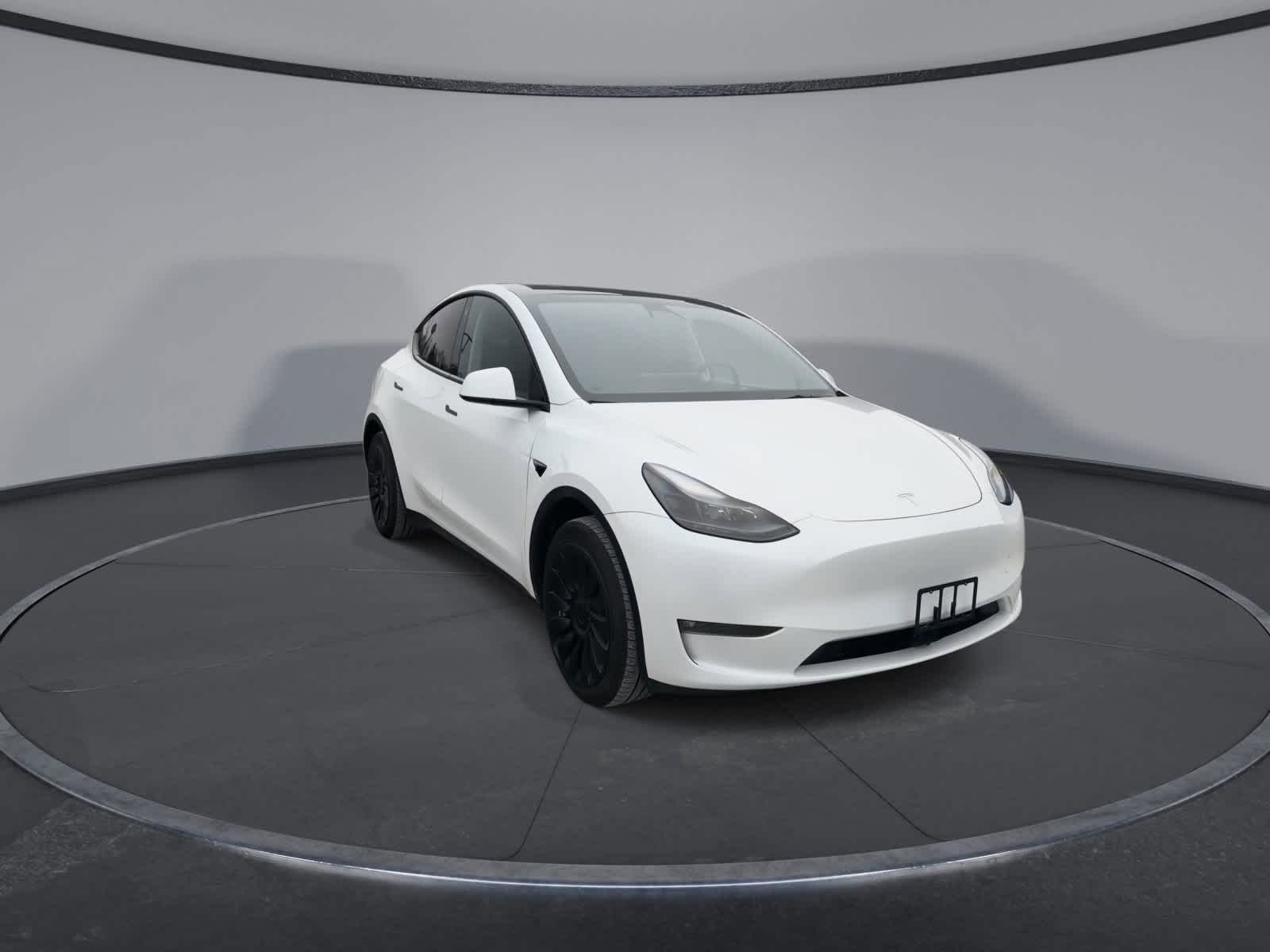 Used 2022 Tesla Model Y Long Range with VIN 7SAYGAEE2NF522858 for sale in Latham, NY