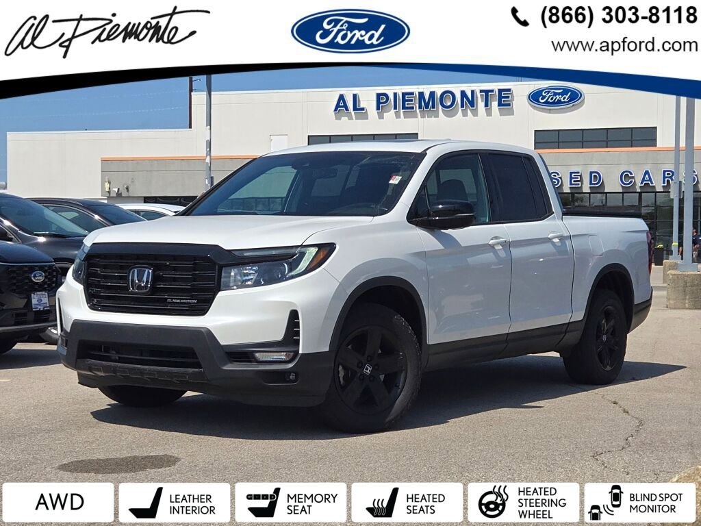 2022 Honda Ridgeline Black Edition's photo