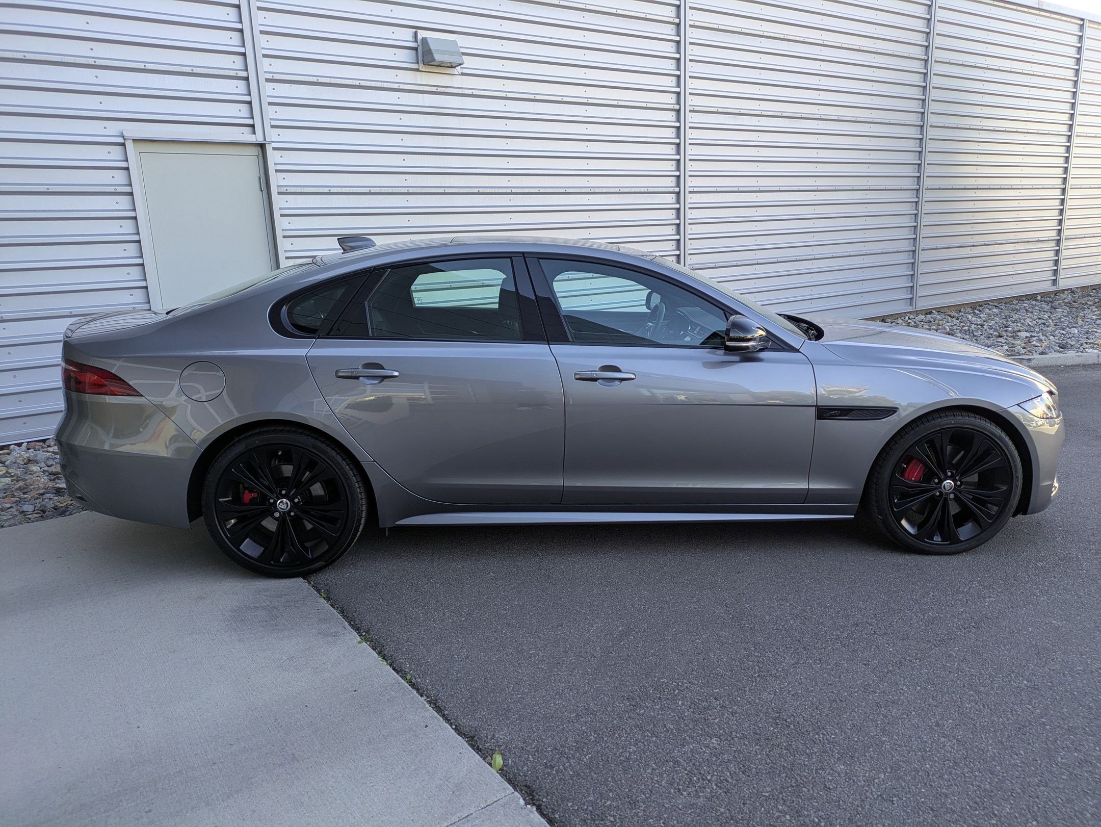 2024 Jaguar XF P300 R-Dynamic SE AWD photo 6