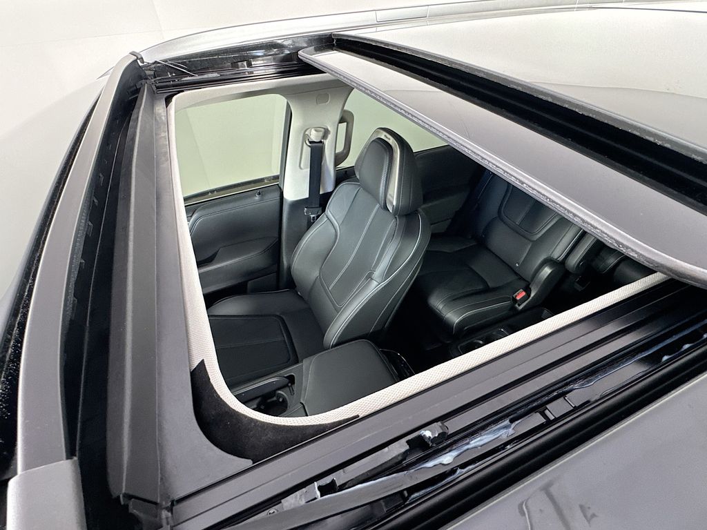 2025 Infiniti QX80 Sensory photo 23