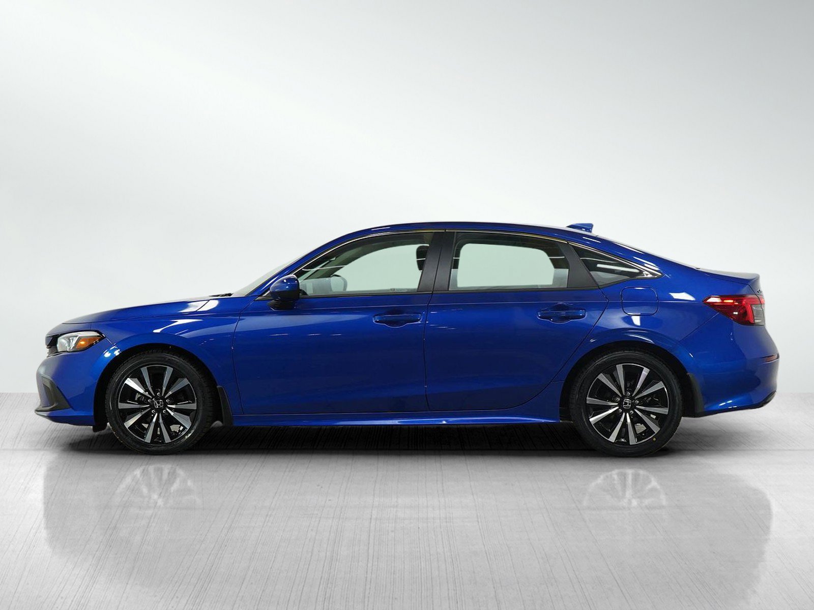 Used 2023 Honda Civic EX with VIN 2HGFE1F70PH319282 for sale in Burnsville, Minnesota