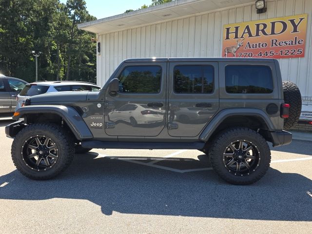 2020 Jeep Wrangler Unlimited Sahara photo 2