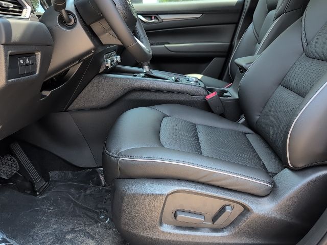 2025 Mazda CX-5 2.5 Select photo 17