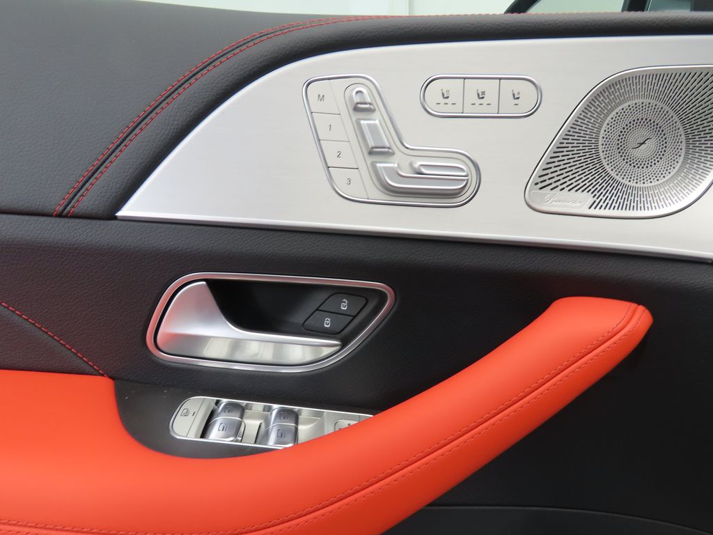 2025 Mercedes Benz GLE 53 AMG 4MATIC photo 25