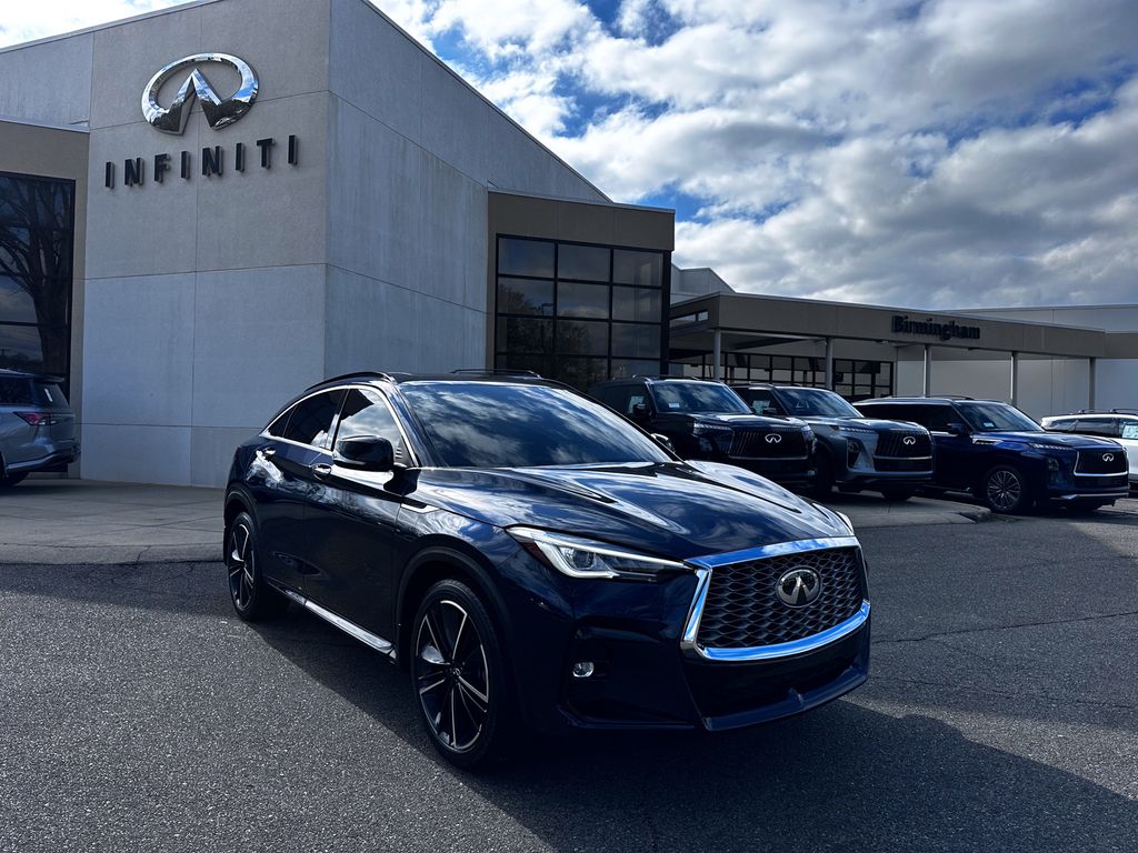 2022 INFINITI QX55 Luxe