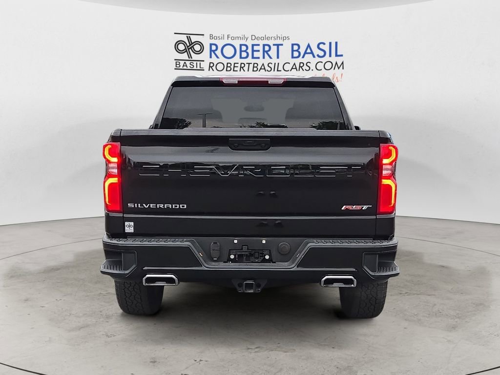 2025 Chevrolet Silverado 1500 RST photo 4
