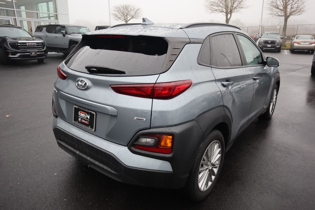 2021 Hyundai Kona SEL Plus photo 4