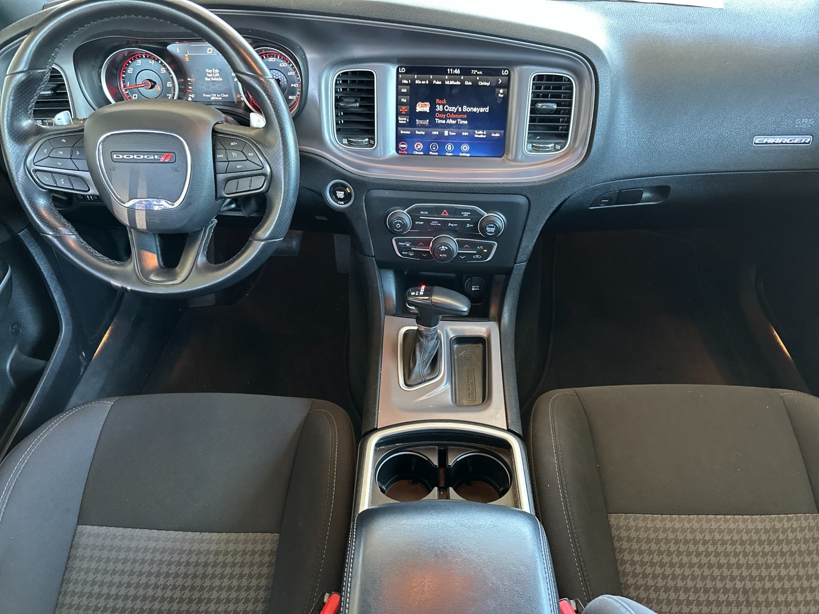 2023 Dodge Charger R/T photo 12