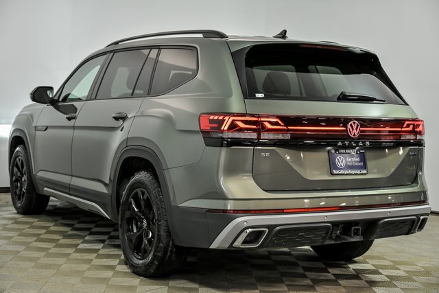 2025 Volkswagen Atlas Peak Edition SE photo 4