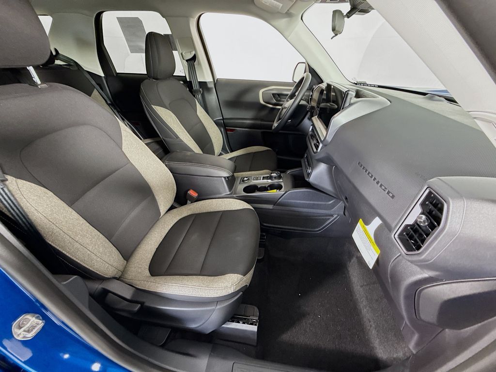 2025 Ford Bronco Sport Big Bend photo 24