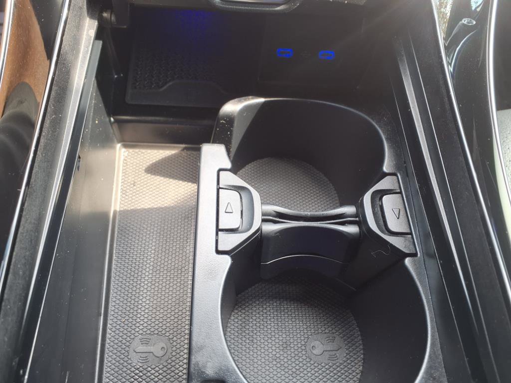 2025 Mercedes Benz C 300 photo 21