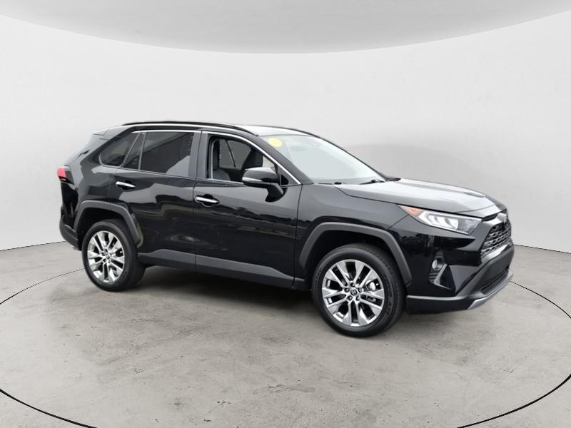 2021 Toyota RAV4 Limited's photo