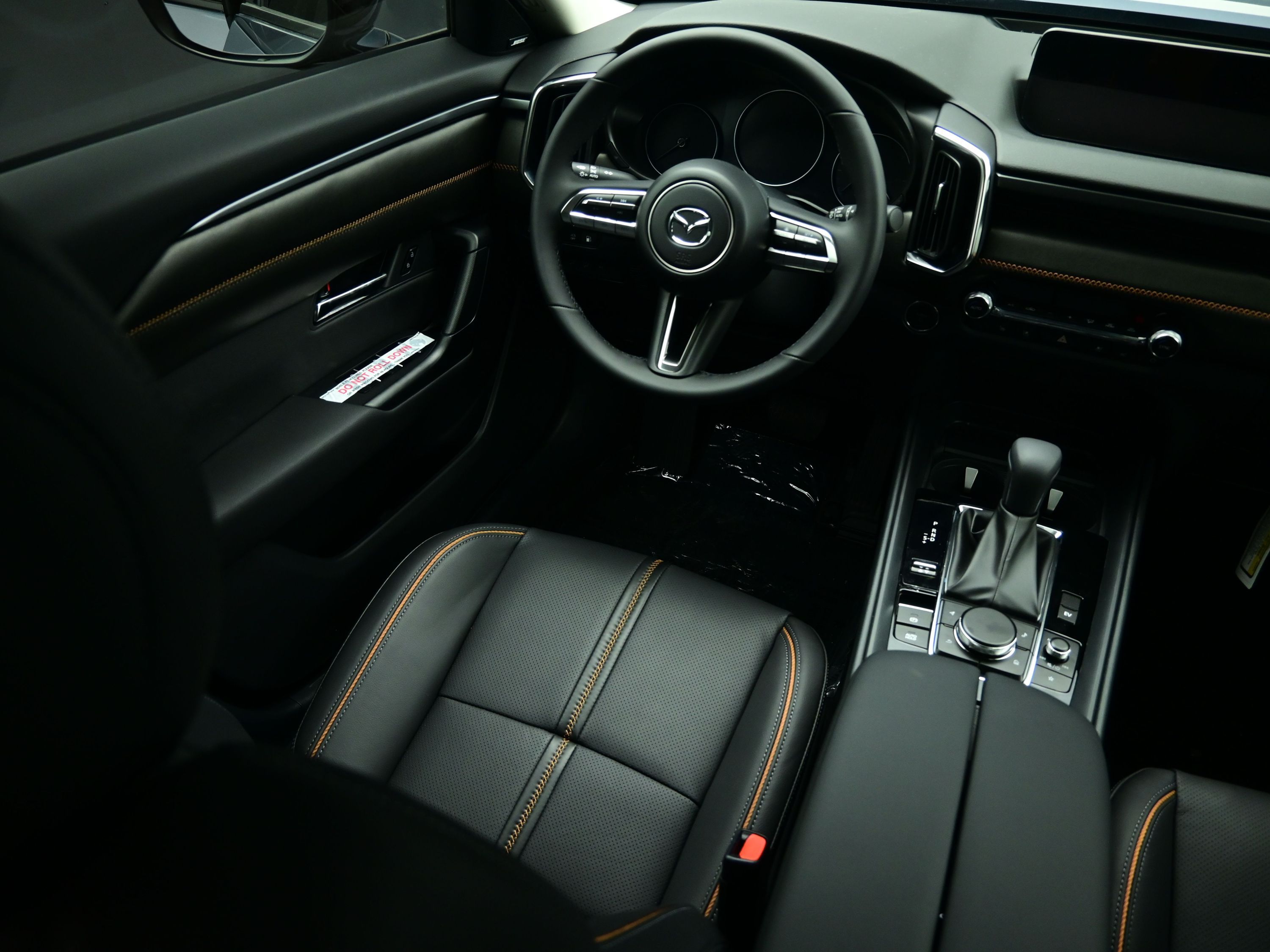 2025 Mazda CX-50 Premium Plus photo 12