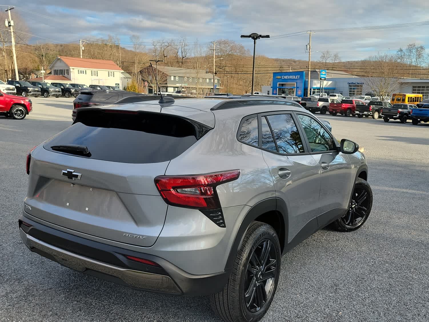 2026 Chevrolet Trax ACTIV photo 3