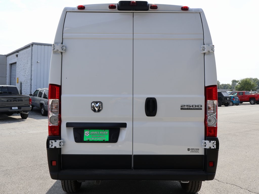 2025 Ram ProMaster 2500 photo 3