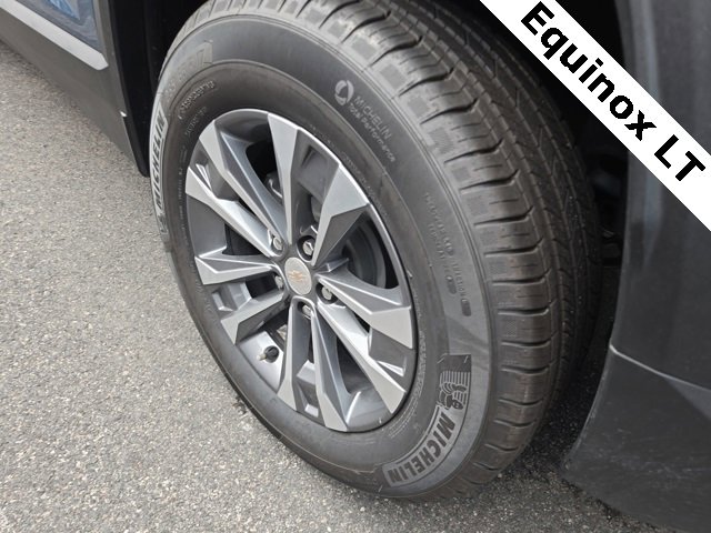 2025 Chevrolet Equinox LT photo 12