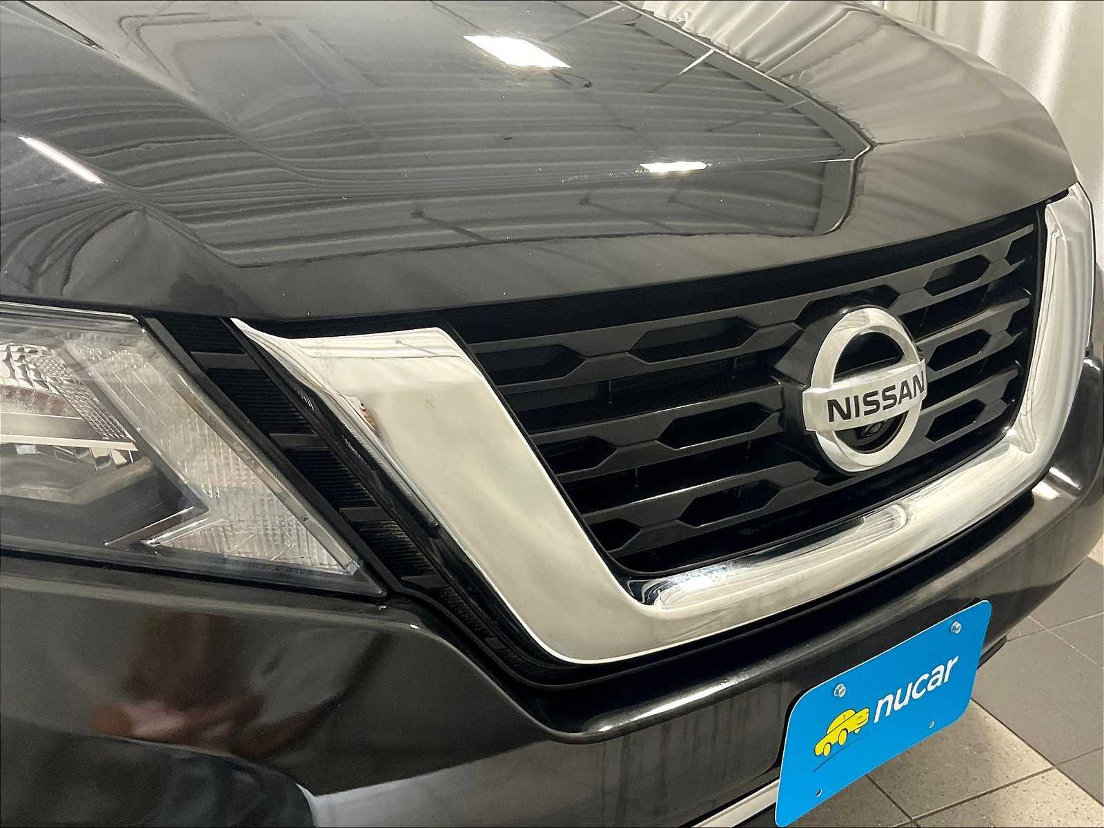 2019 Nissan Pathfinder SL photo 31