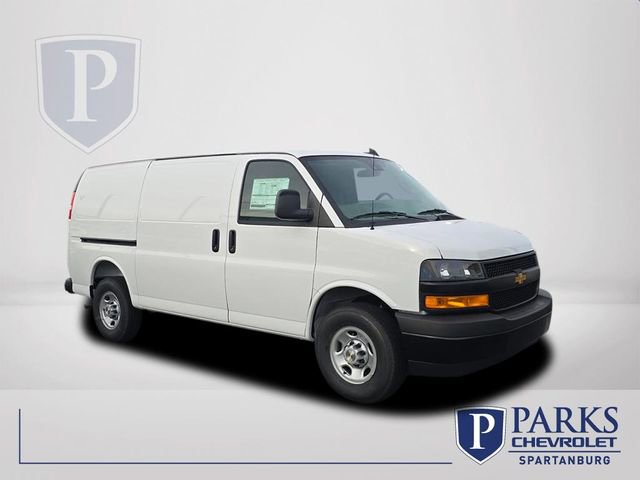 2025 Chevrolet Express Cargo Work Van's photo