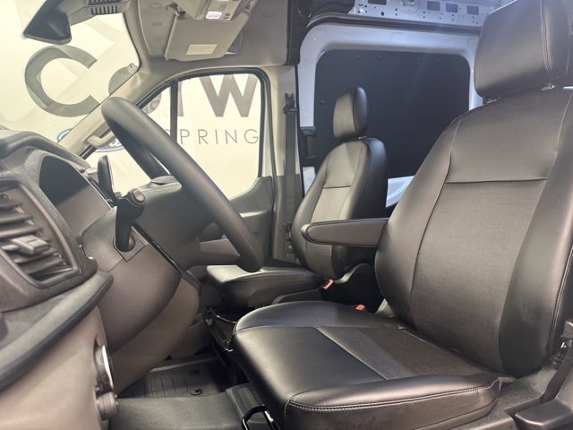 2025 Ford Transit photo 15